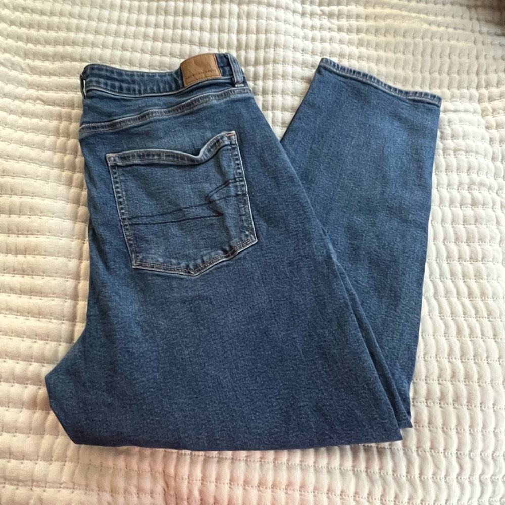High Rise American Eagle Mom Jeans